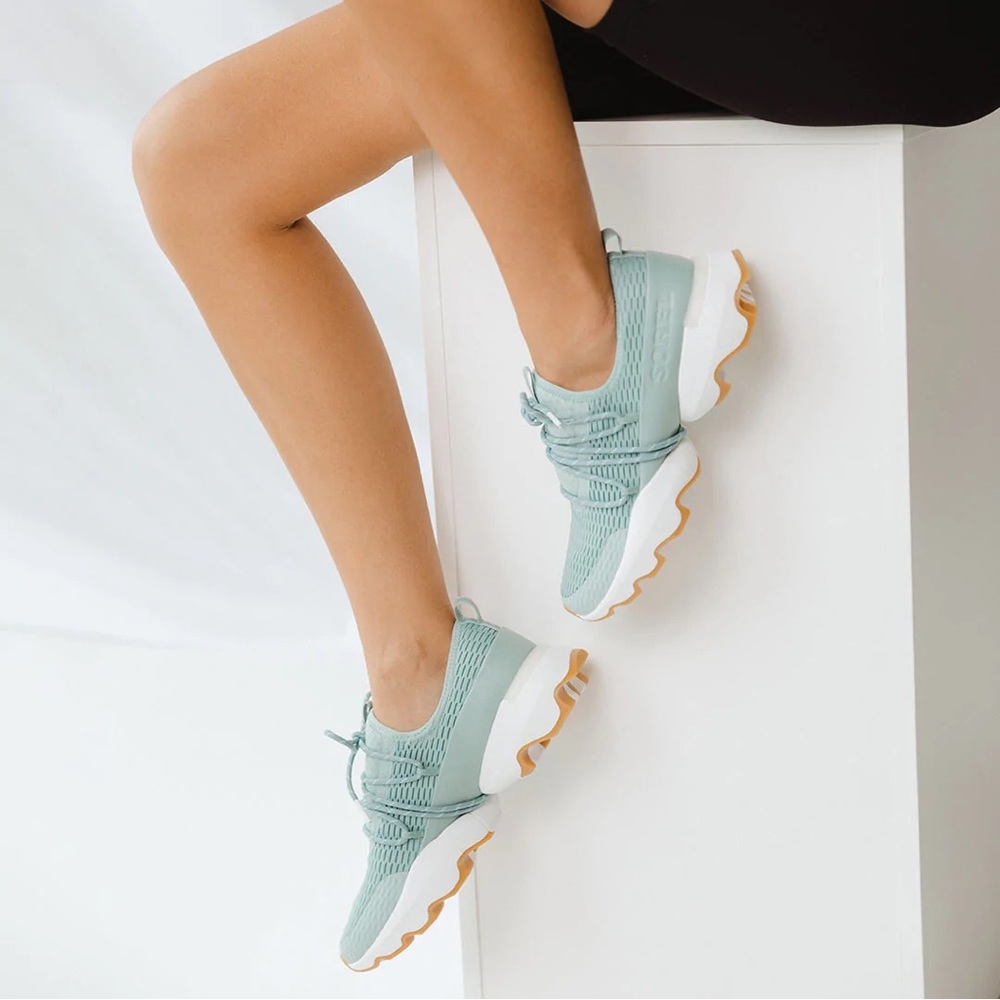 SOREL KINETIC IMPACT LACE UP SNEAKERS CRUSHED BLUE NWT SZ 8